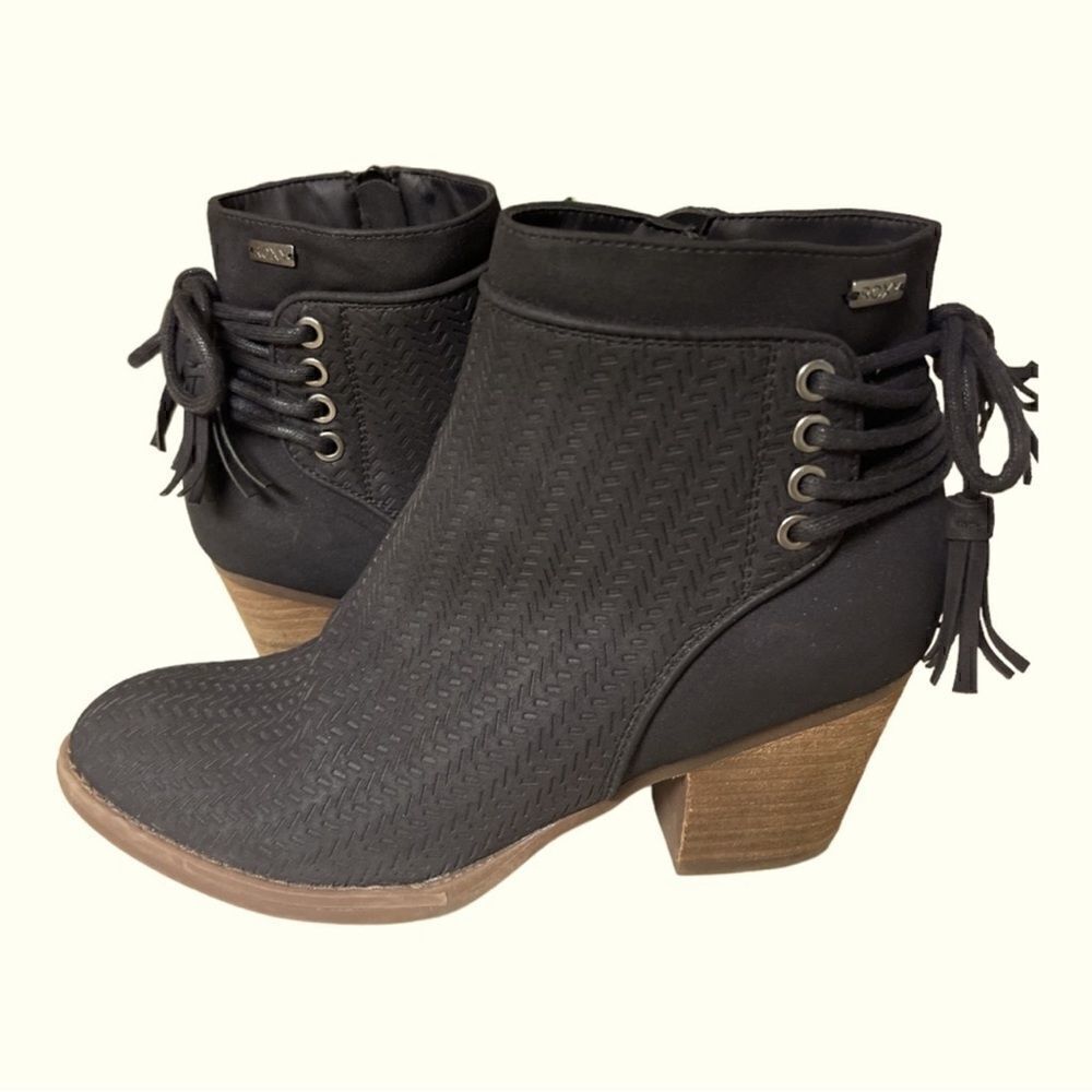 ROXY | Black Devon Heel Ankle Boot size 6